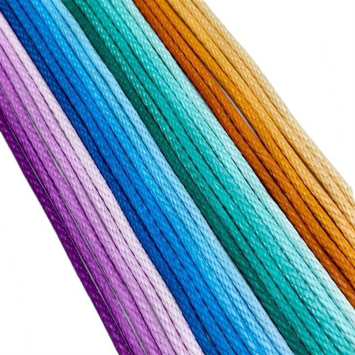UV-resistant UHMWPE rope
